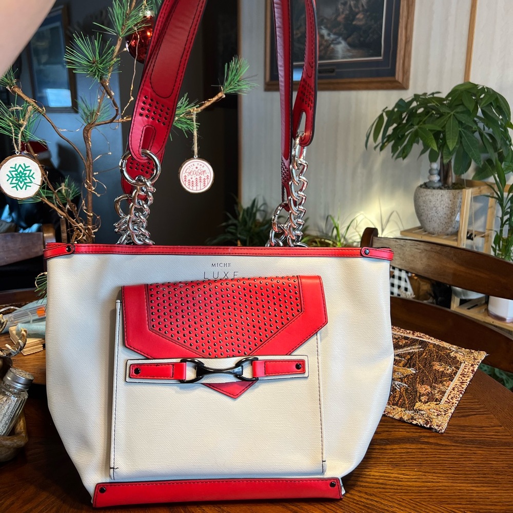 Miche Luxe Hampton Base, shell, and straps
